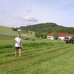 Gospodarstwo agroturystyczne Urlaub Am Bauernhof Wenigeder - Familie Klopf *