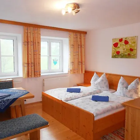 Urlaub Am Bauernhof Wenigeder - Familie Klopf בית חווה *